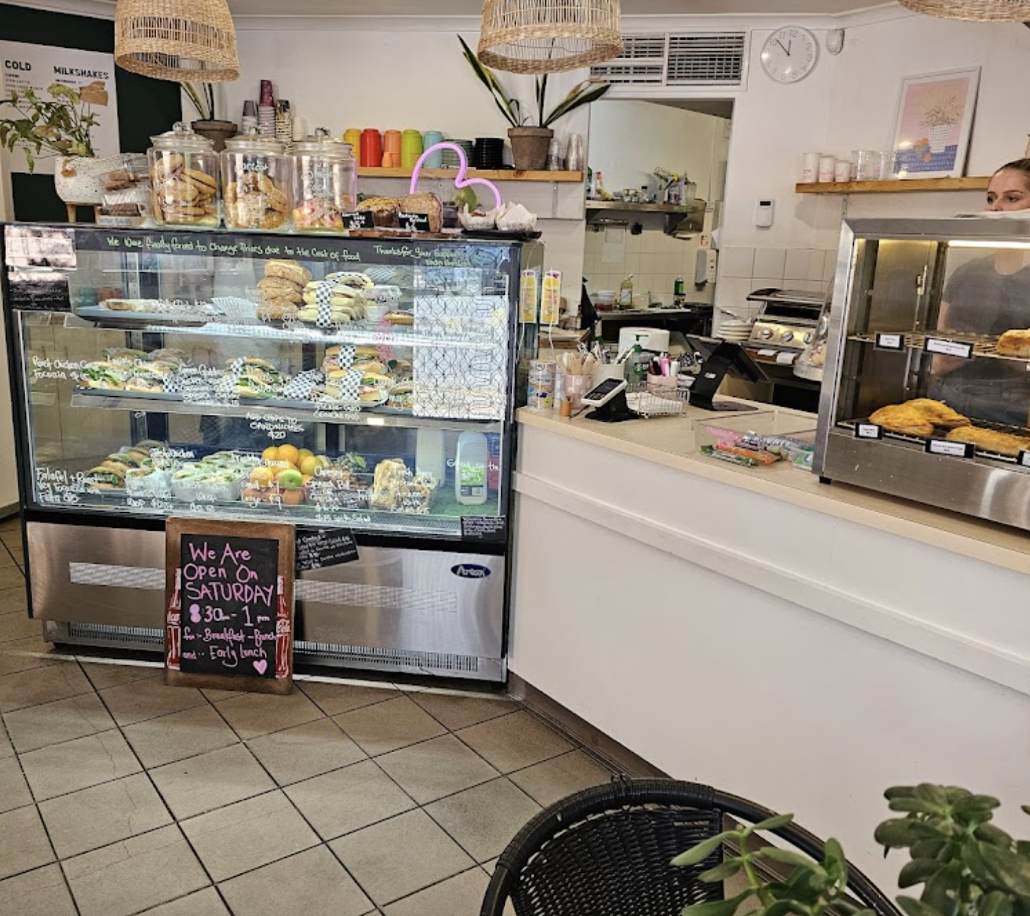 Louie's Deli