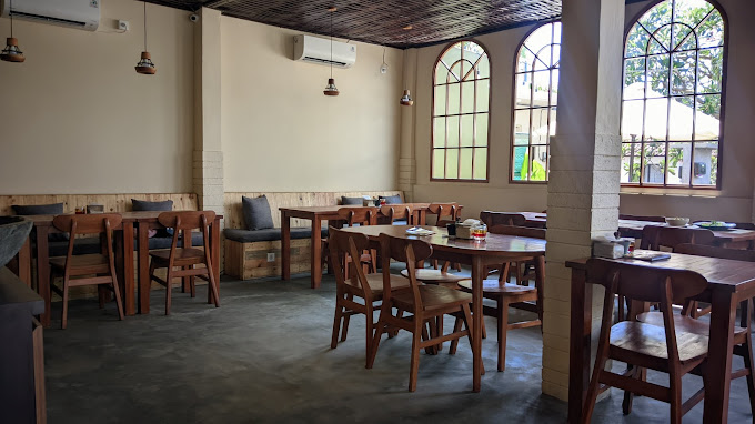 Kumendel Rumah Makan Keluarga