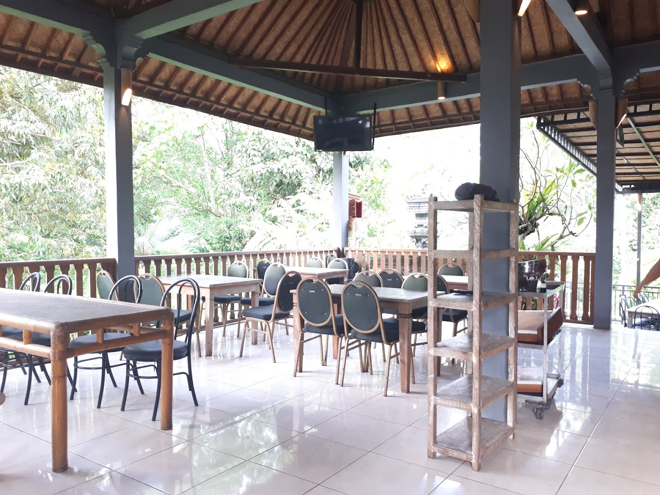 warung kampong pedas perean