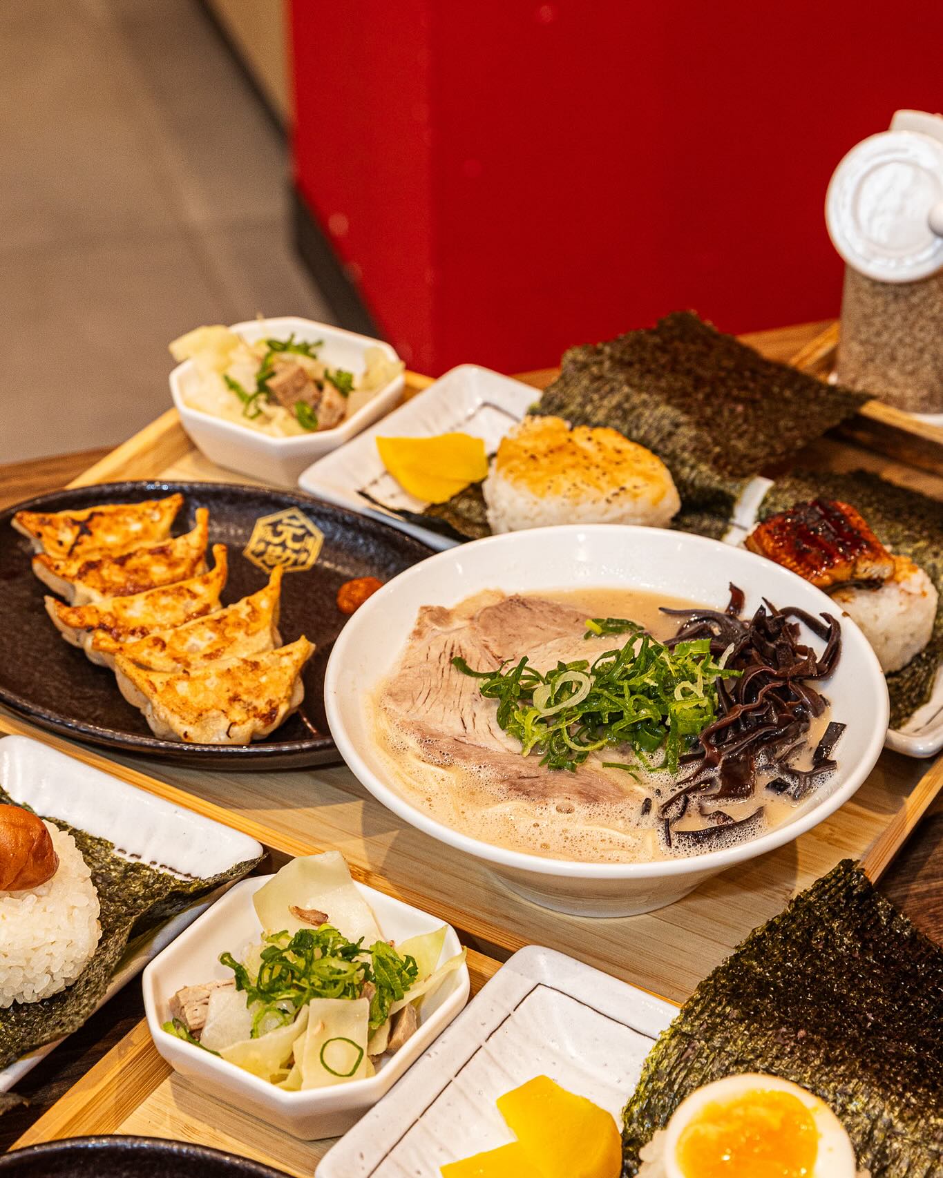 Hakata Gensuke Regent Place - Ramen Professional