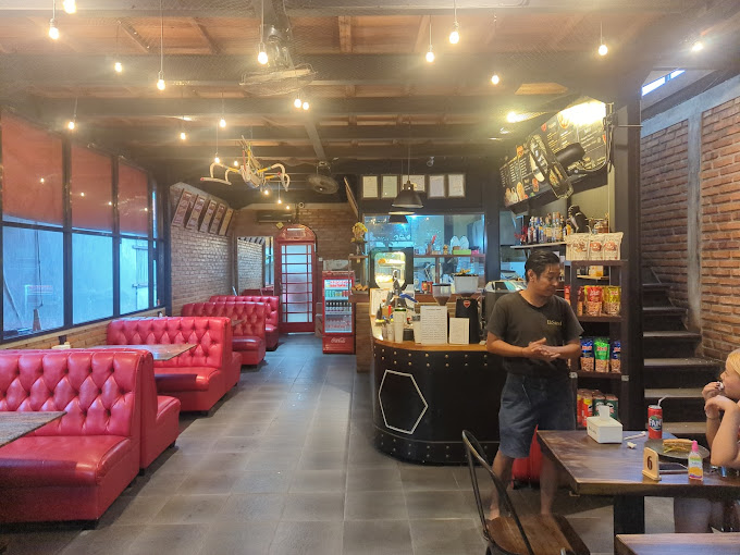 D'Steel coffee kitchen