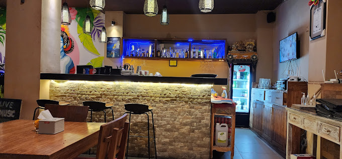 Pulu Bar and Grill