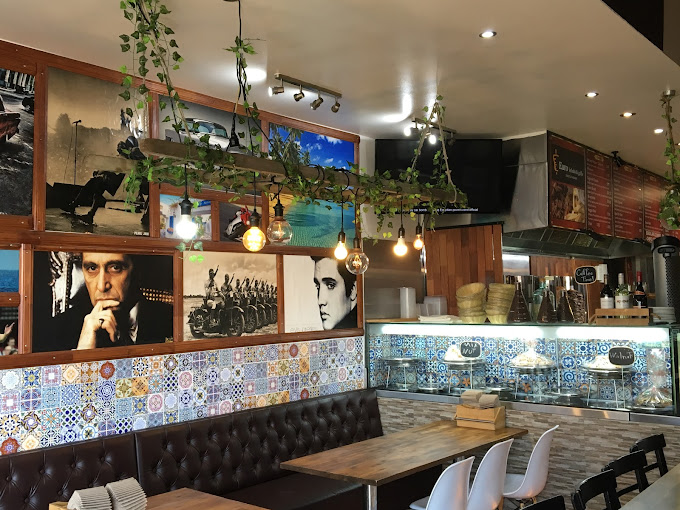 Euro Grill bar