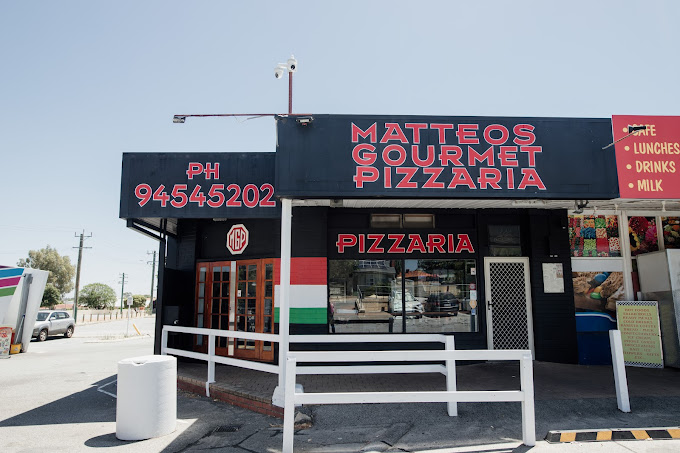 Matteo's Gourmet Pizza