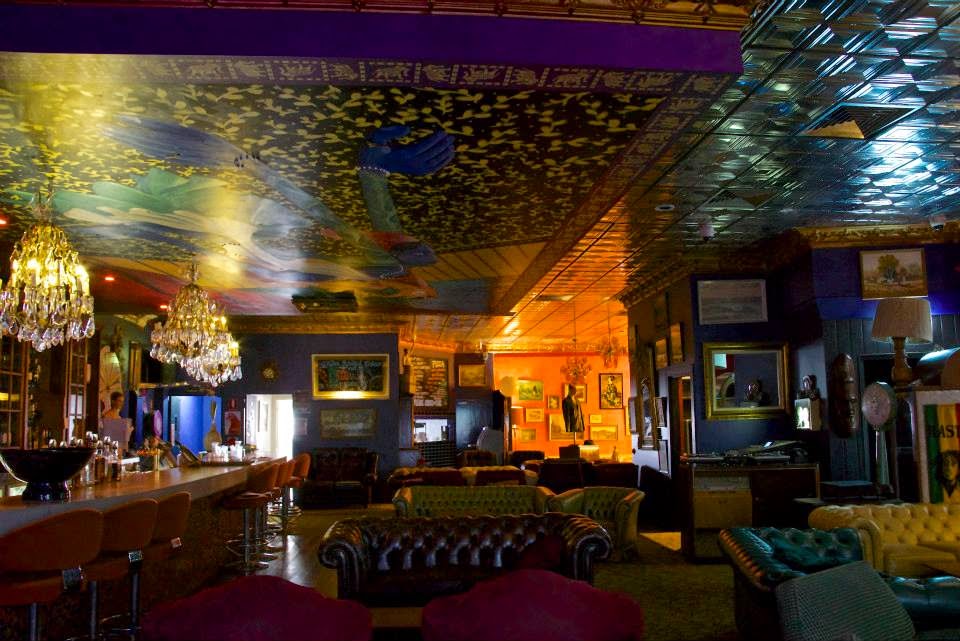 Lazybones Lounge Restaurant & Bar