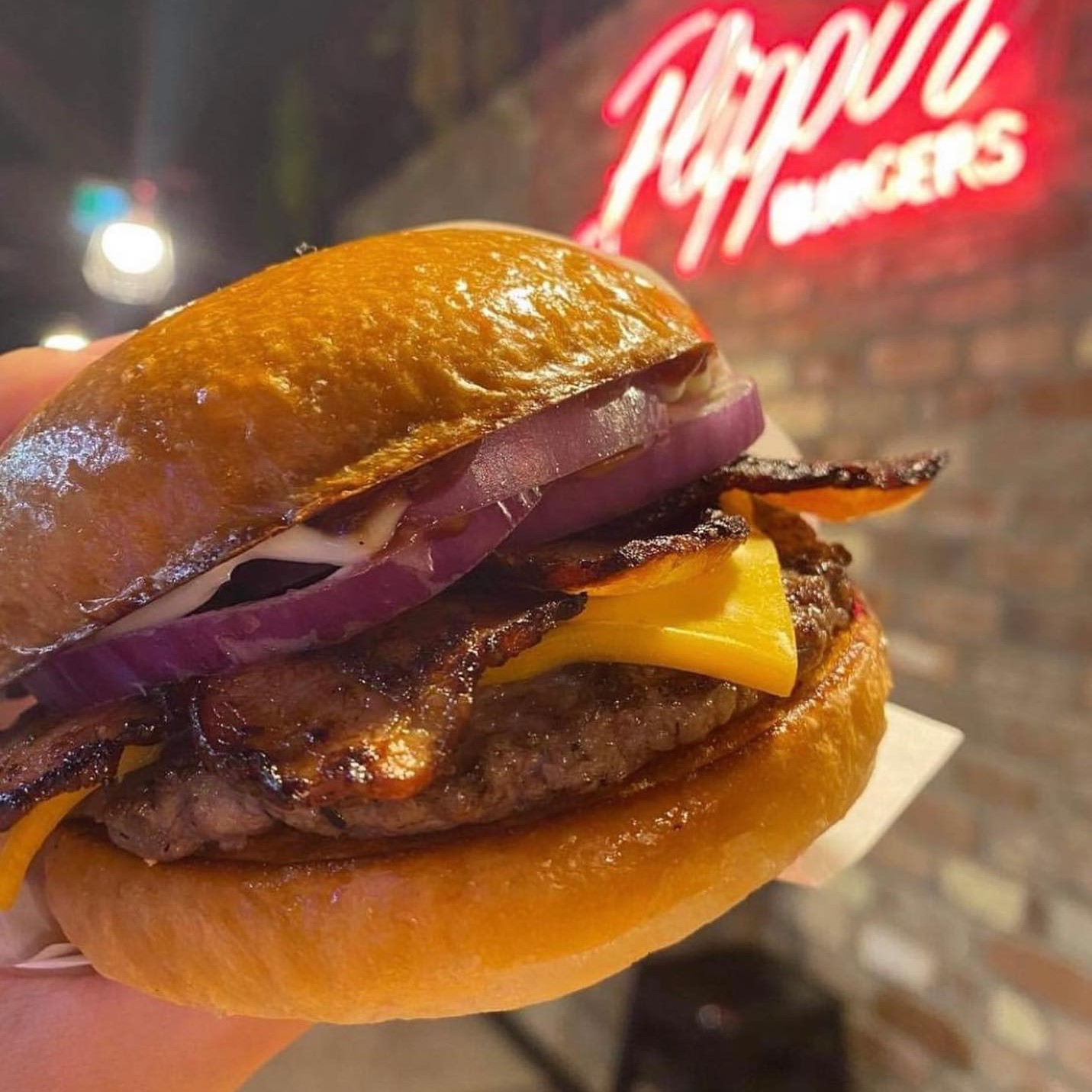 Flippin' Burgers