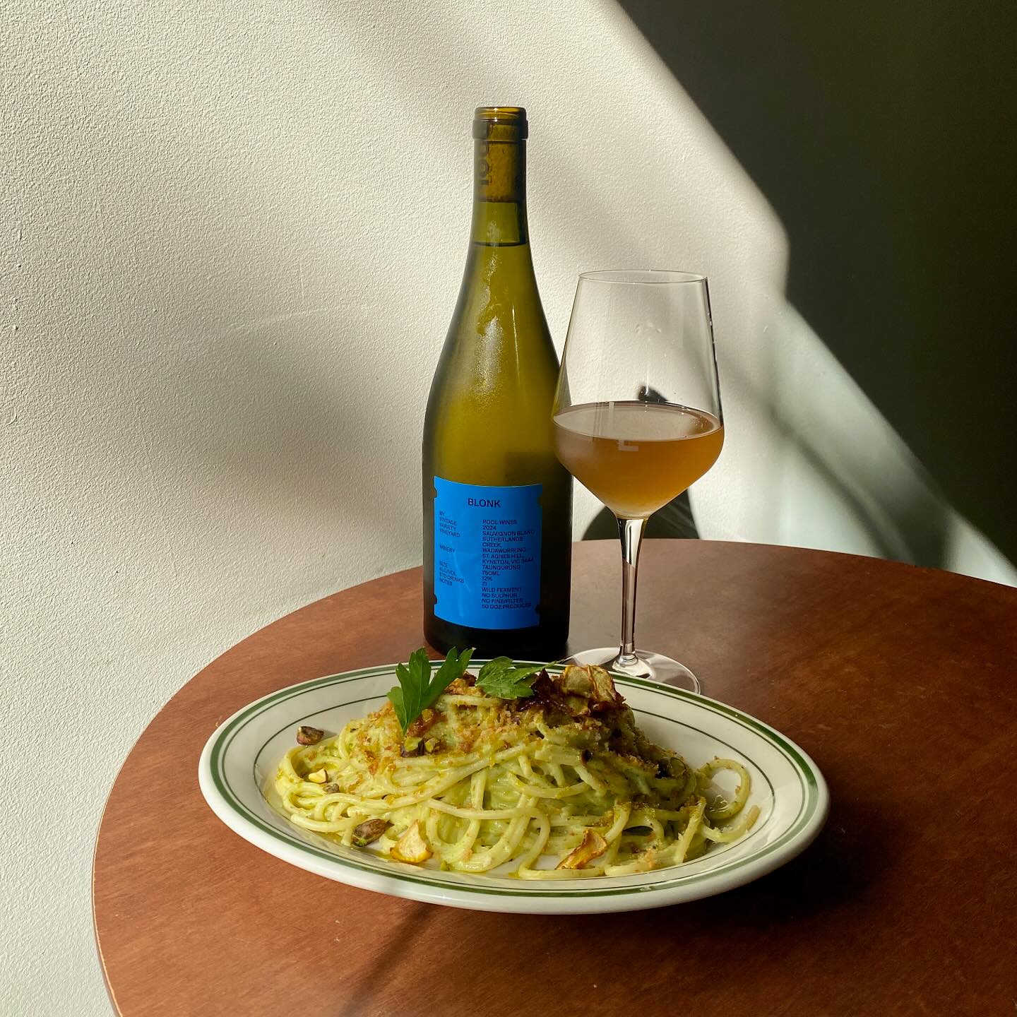 Lane’s Edge Wine Bar