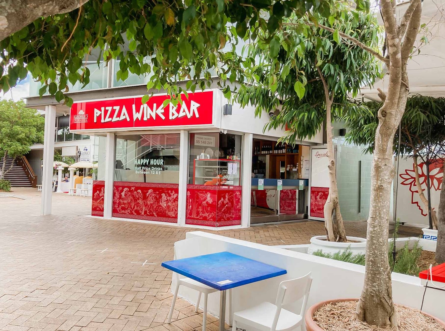 George's Paragon Pizza & Wine Bar