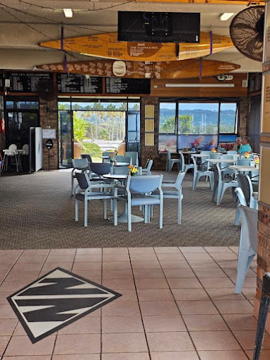 4 Knots Cafe