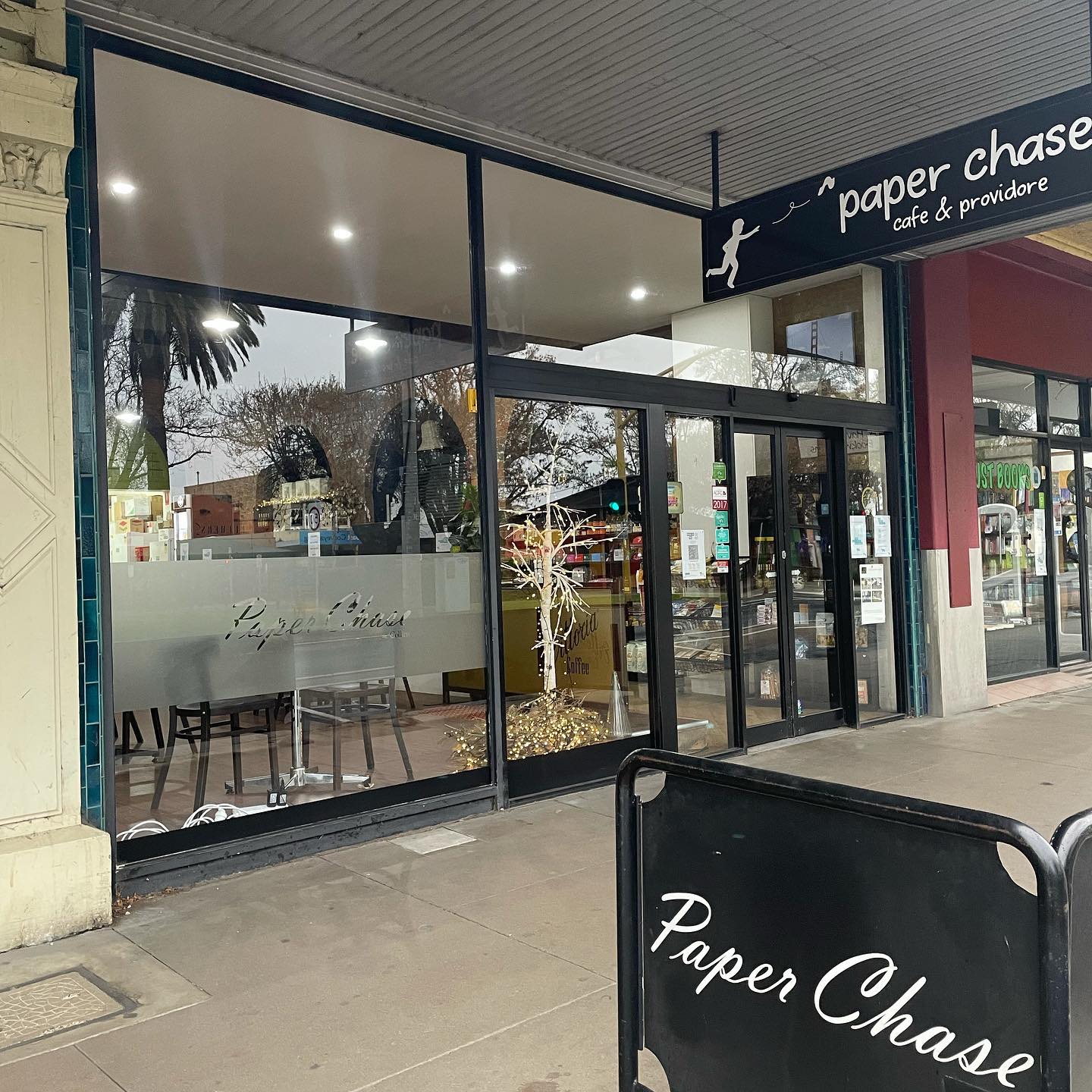 Paper Chase Cafe