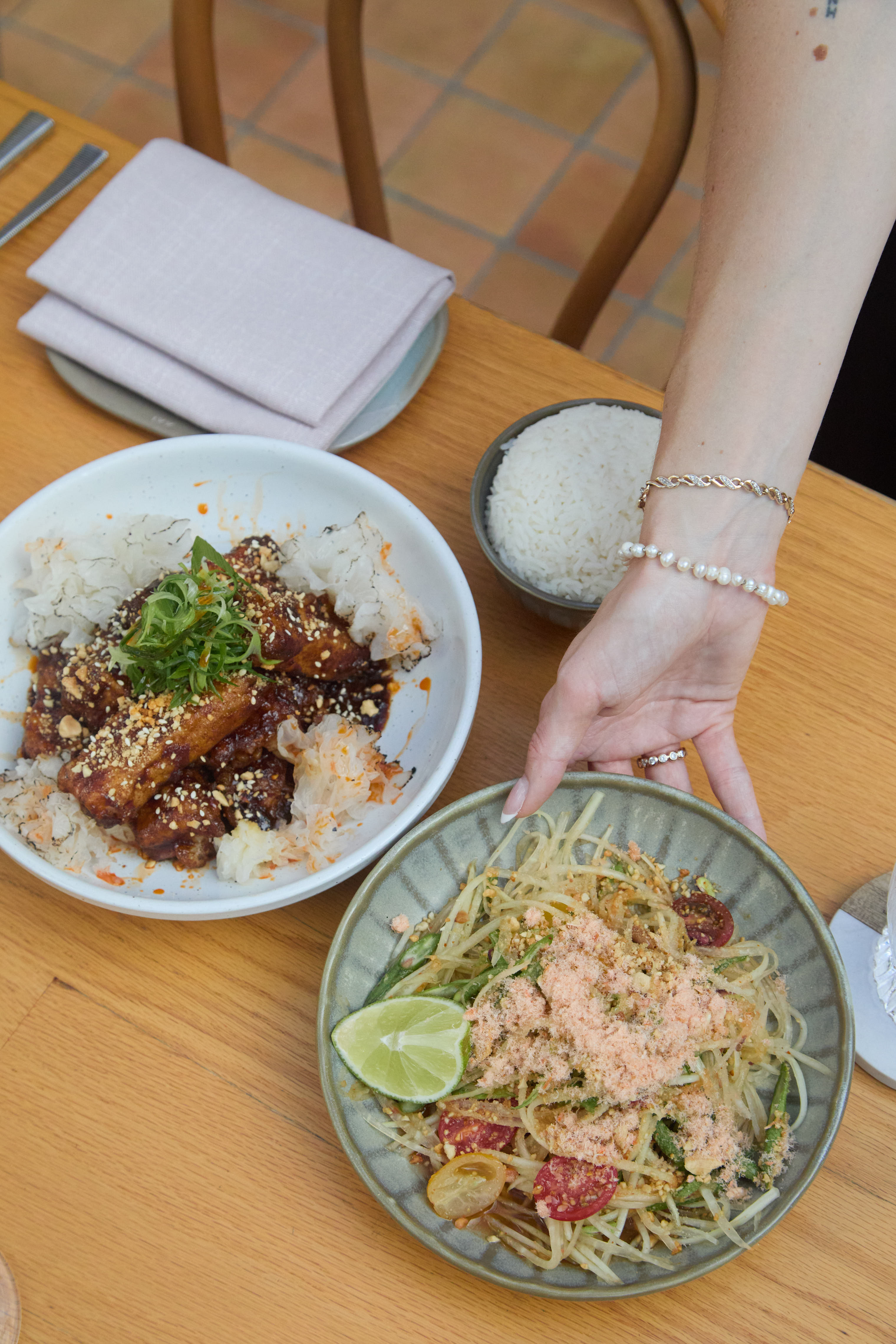 Melrose Restaurant & Rooftop Bar