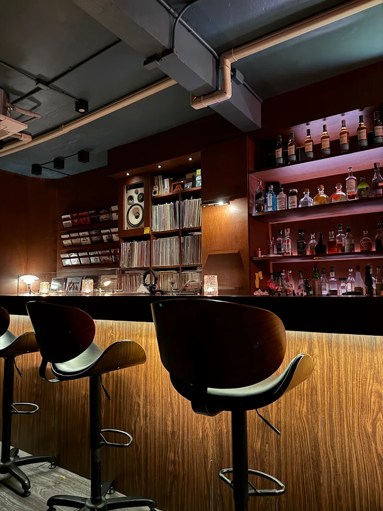 Modern-Day Culture : Record Bar