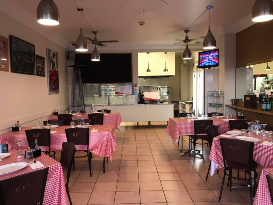 Michael's Pizza