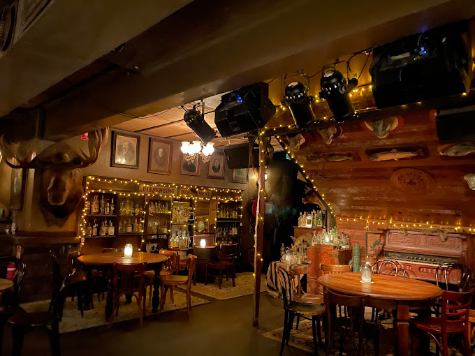 Shady Pines Saloon