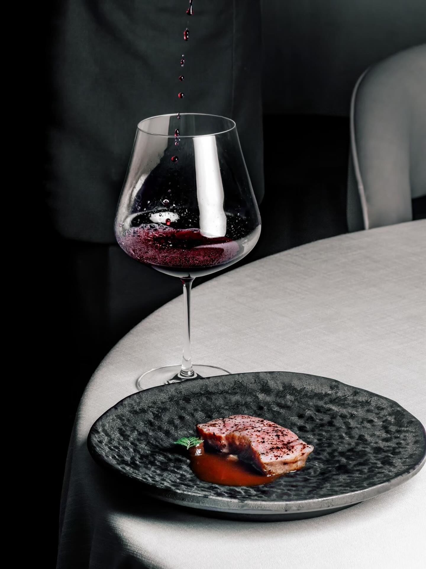 Restaurant Resonance