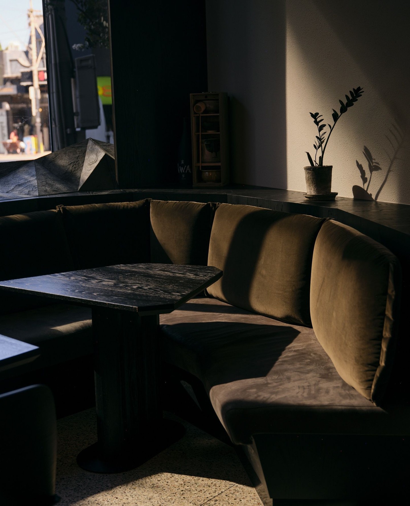 YTB (Yūgen Tea Bar)