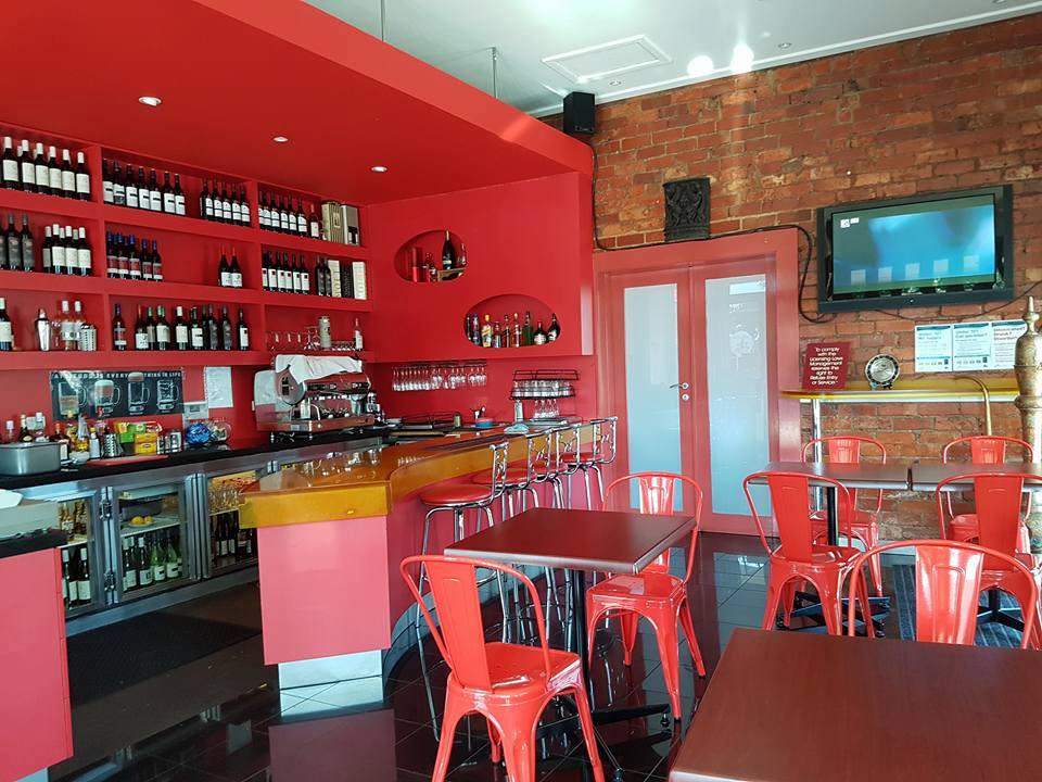 Everest Indian Restaurant & Wine Bar