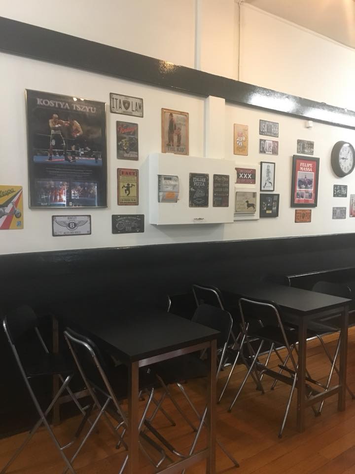 Pero's Pizza House