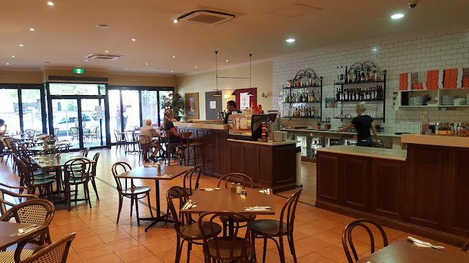 Mooroopna Pizzeria & Wine Bar