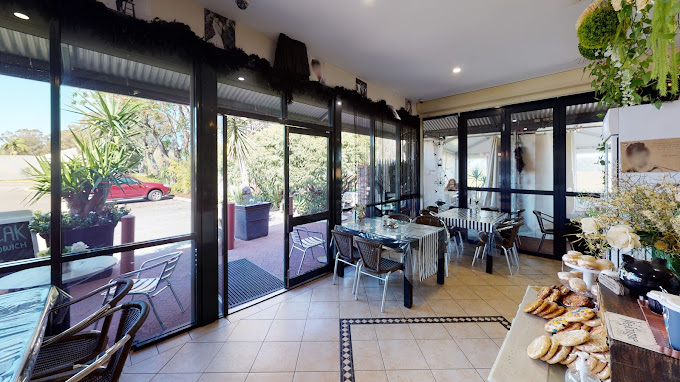 The Coffee Hut