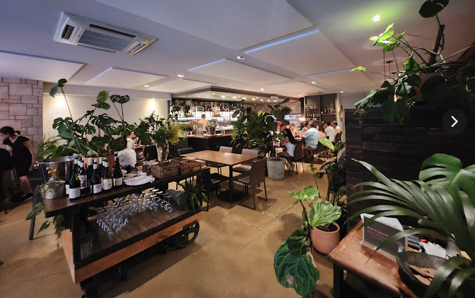 Ember Dining Social & Dining