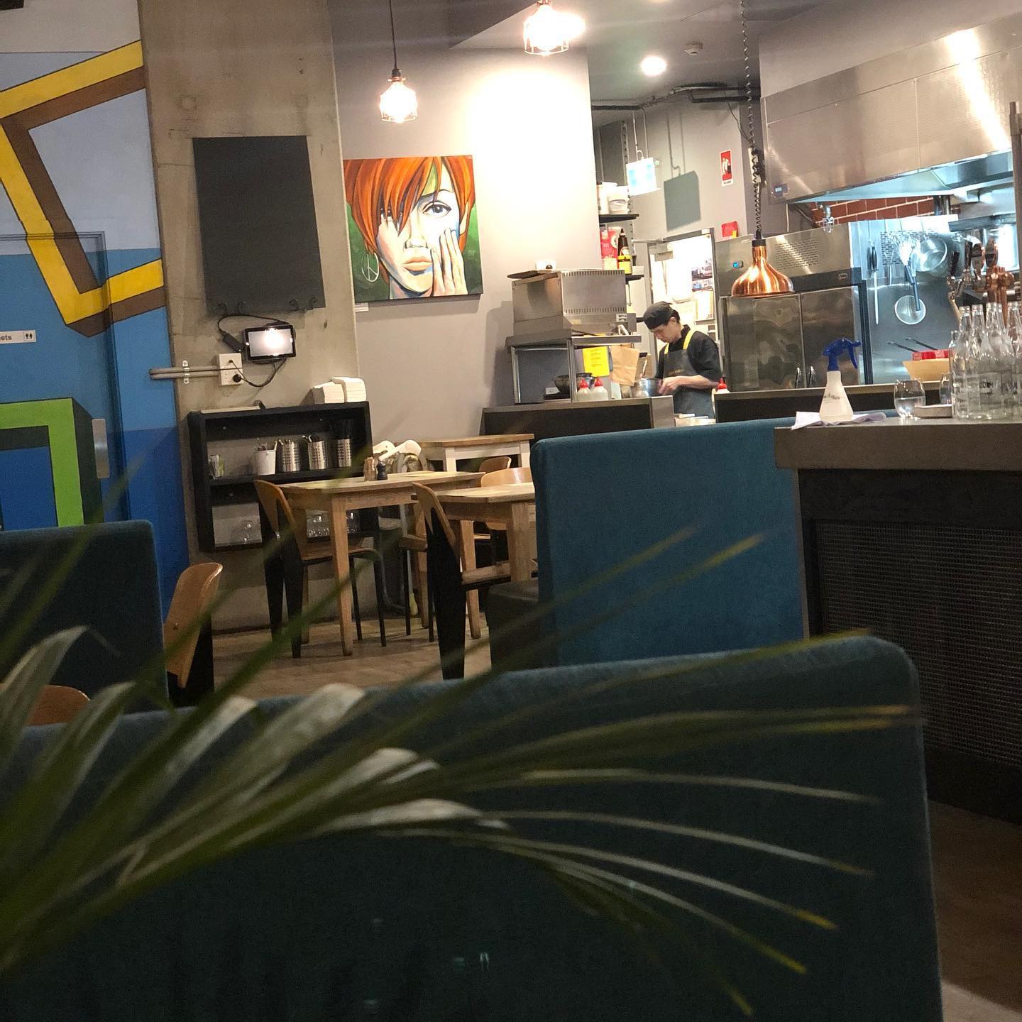 Mothers Instinct Eatery
