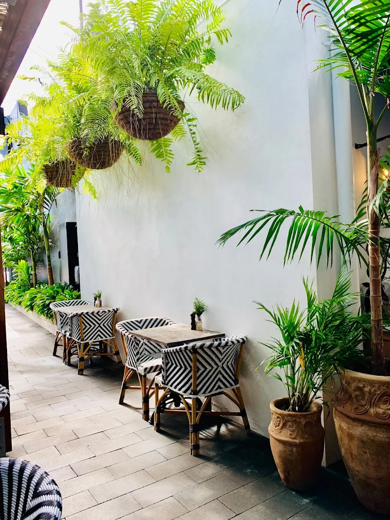 Hunter & Scout Café