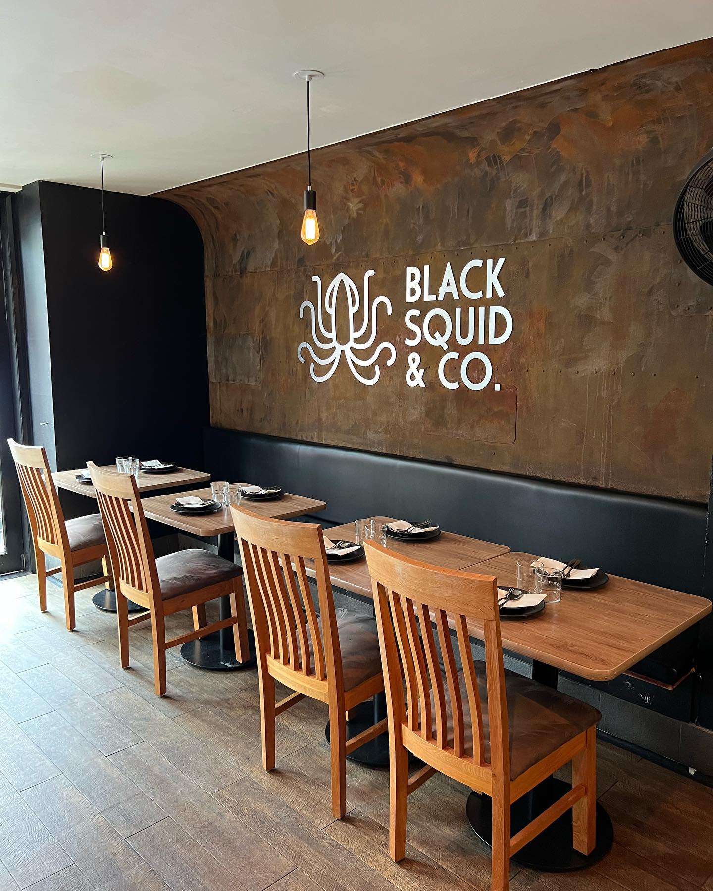 Black Squid & Co