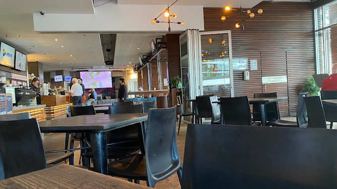 The Coolangatta Hotel