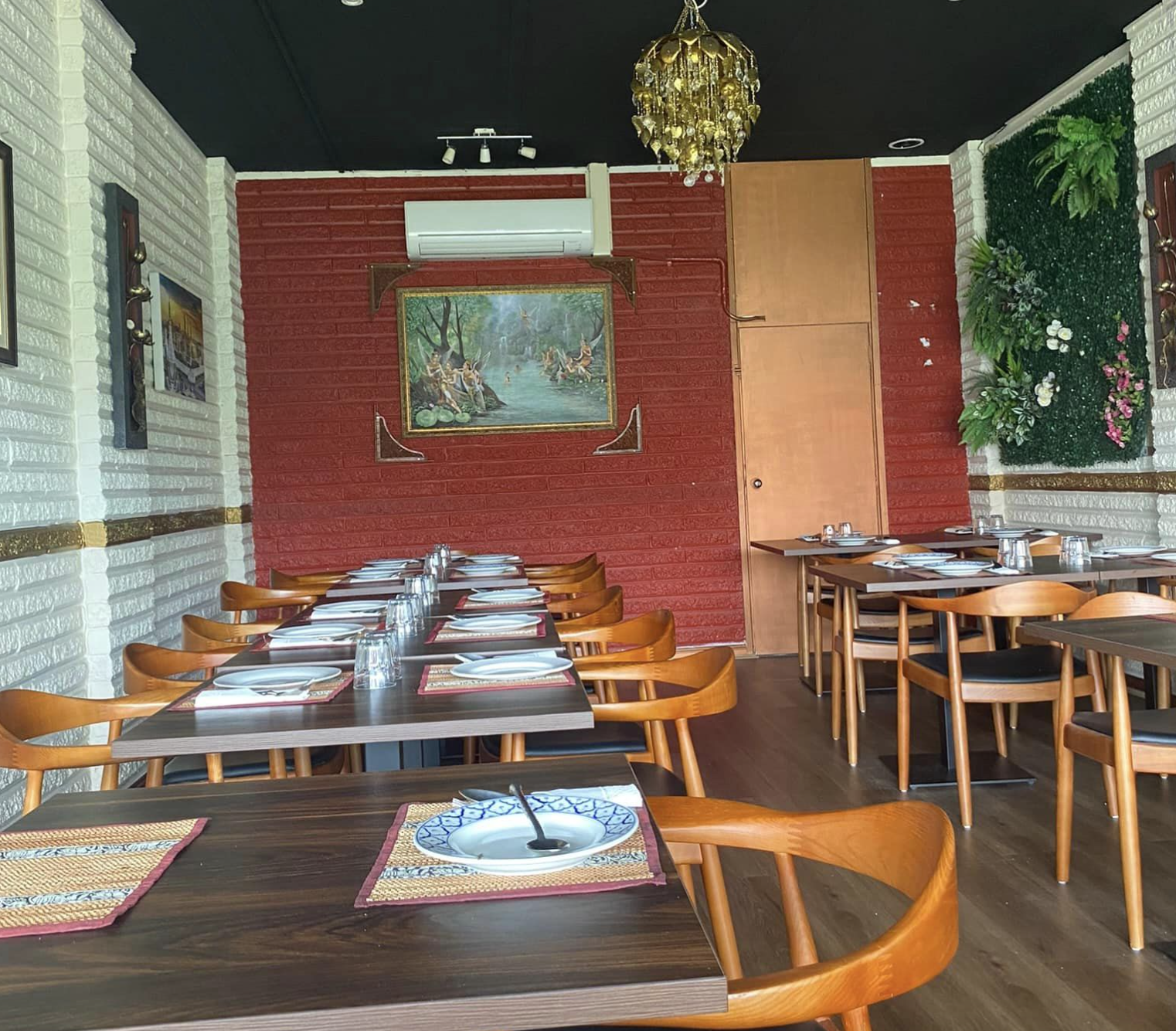 Danthai Kitchen and Bar (by Northern Thai)