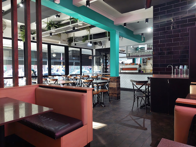 The Hub House Diner