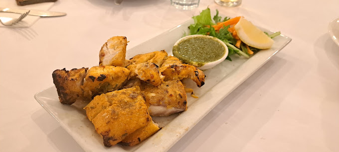 Raj on Taj Hutt Street