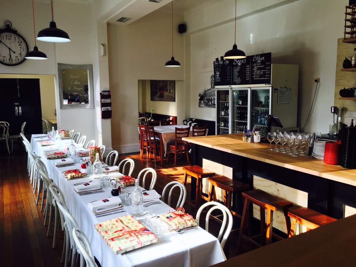 Office 3564 Cafe & Wine Bar