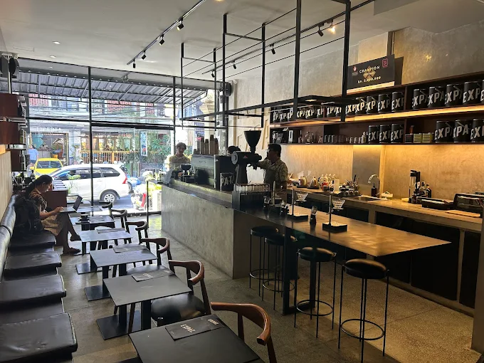 Expat. Roasters Seminyak Petitenget