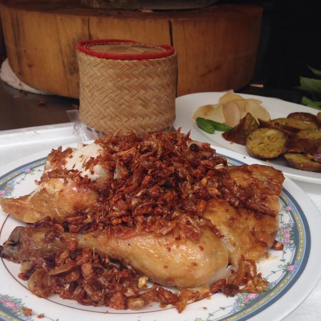 Polo Fried Chicken (Soi Polo)