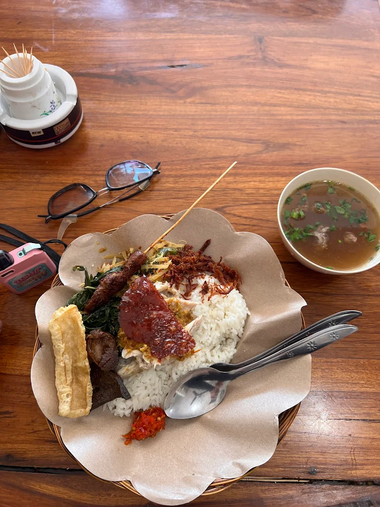 Warung Babi Guling Bu Made