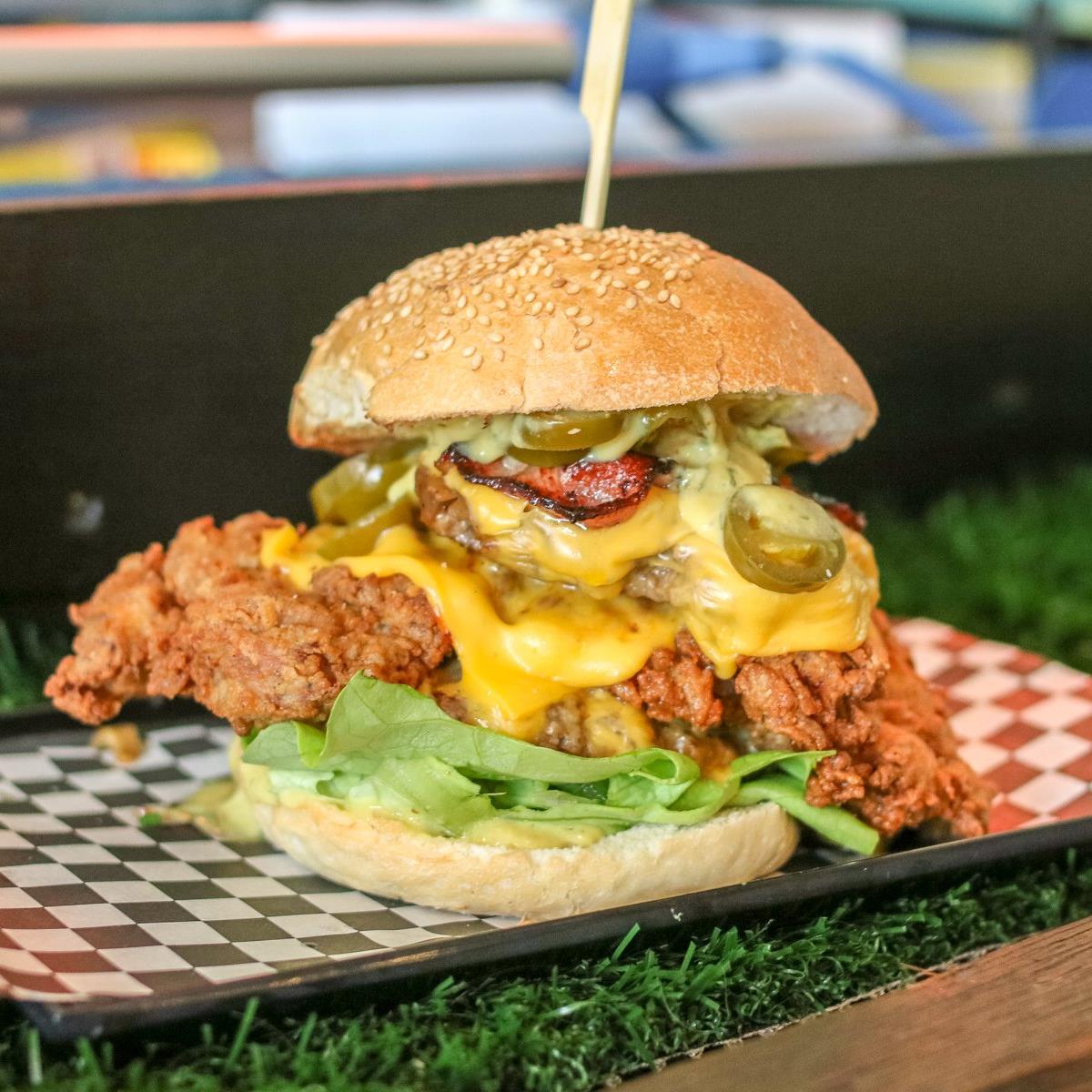 Kustom Burgers