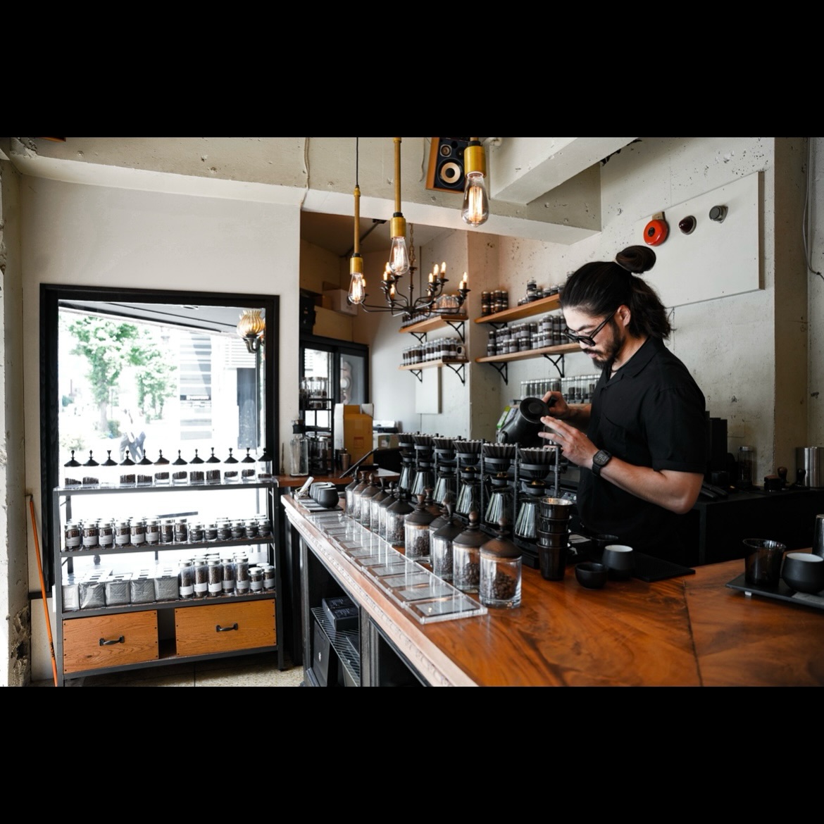 GLITCH COFFEE & ROASTERS