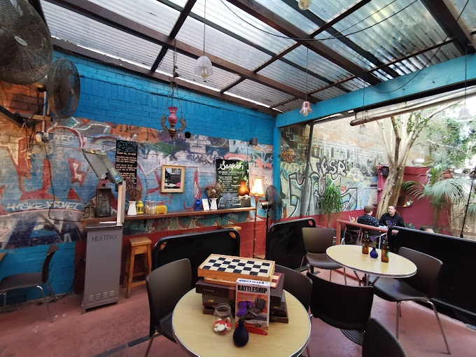 Sappho Books, Cafe & Bar