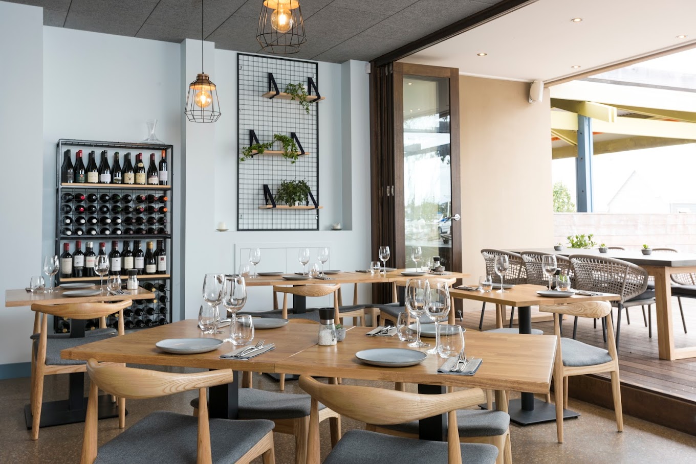 SARDINE dining