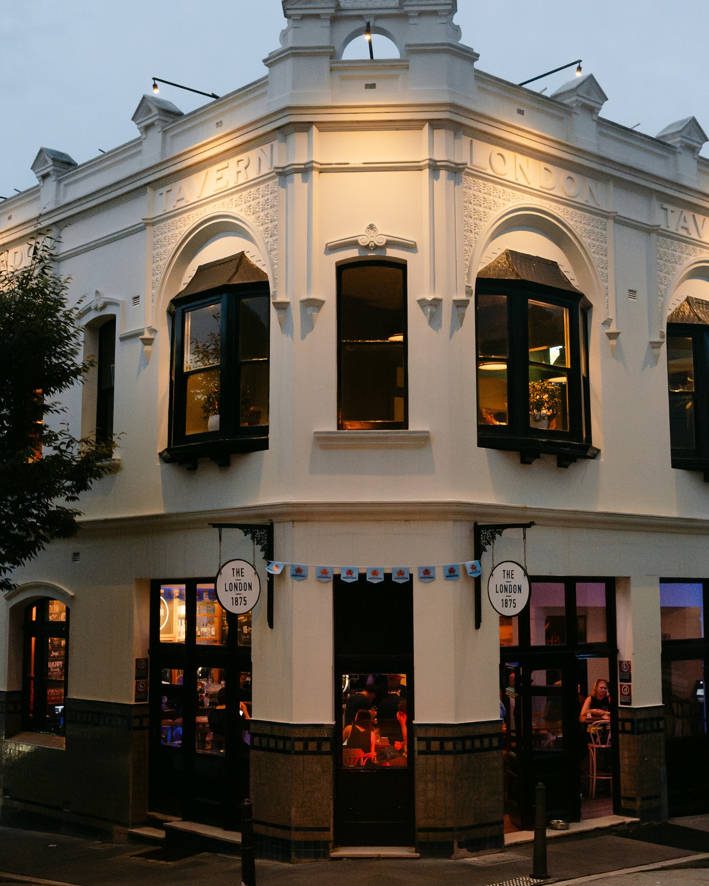 The London Hotel