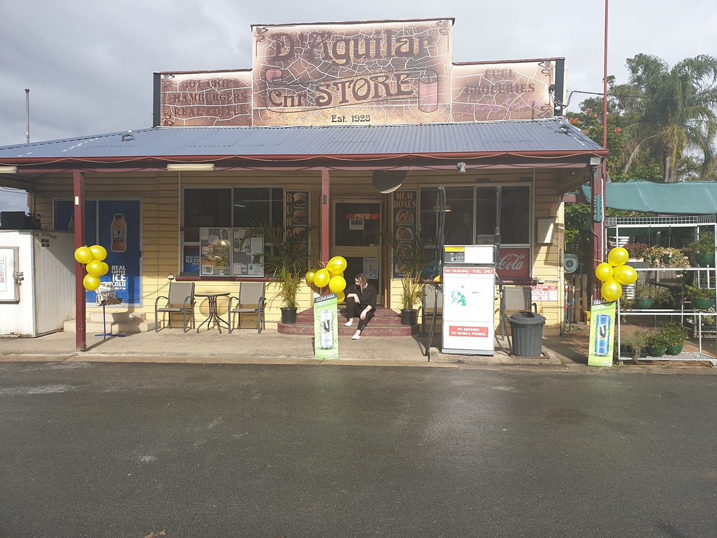 D'Aguilar Corner Store