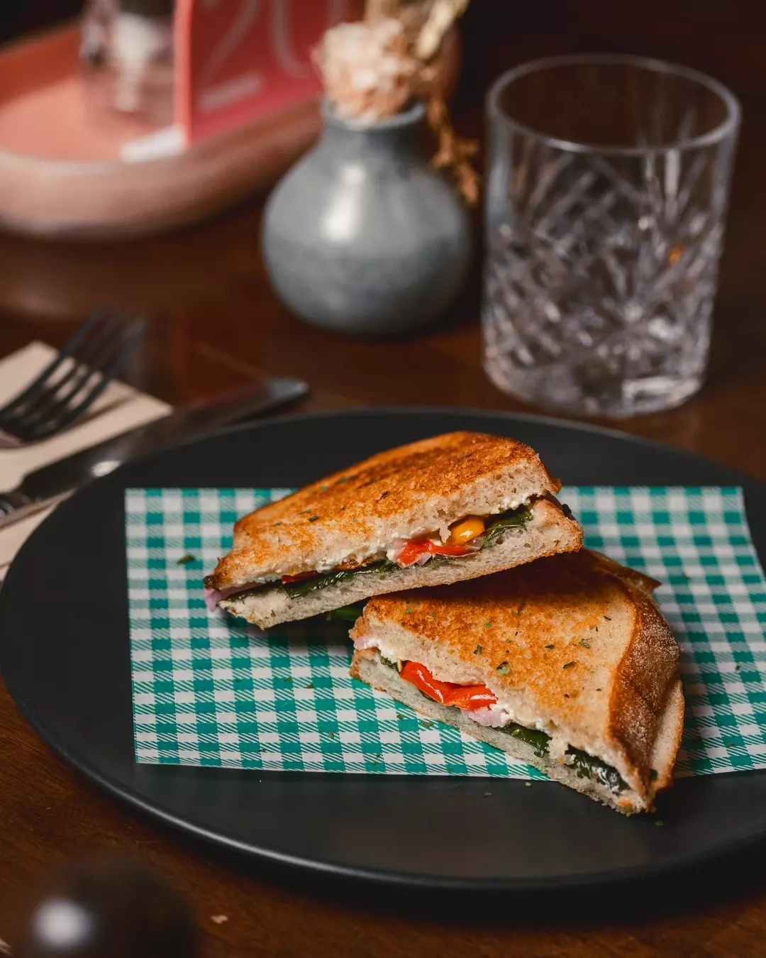 Harrow and Harvest Cafe