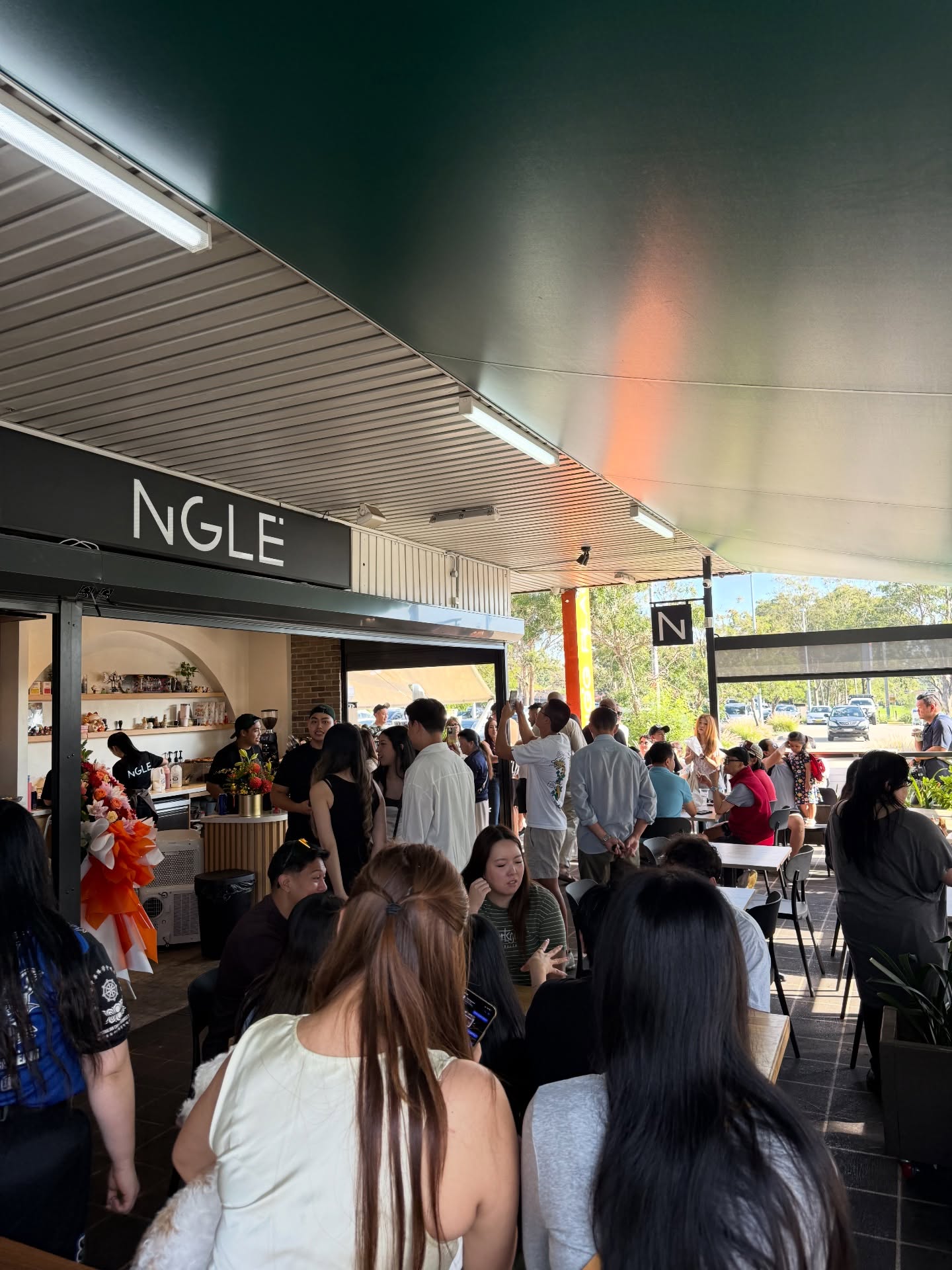 Ngle Cafe