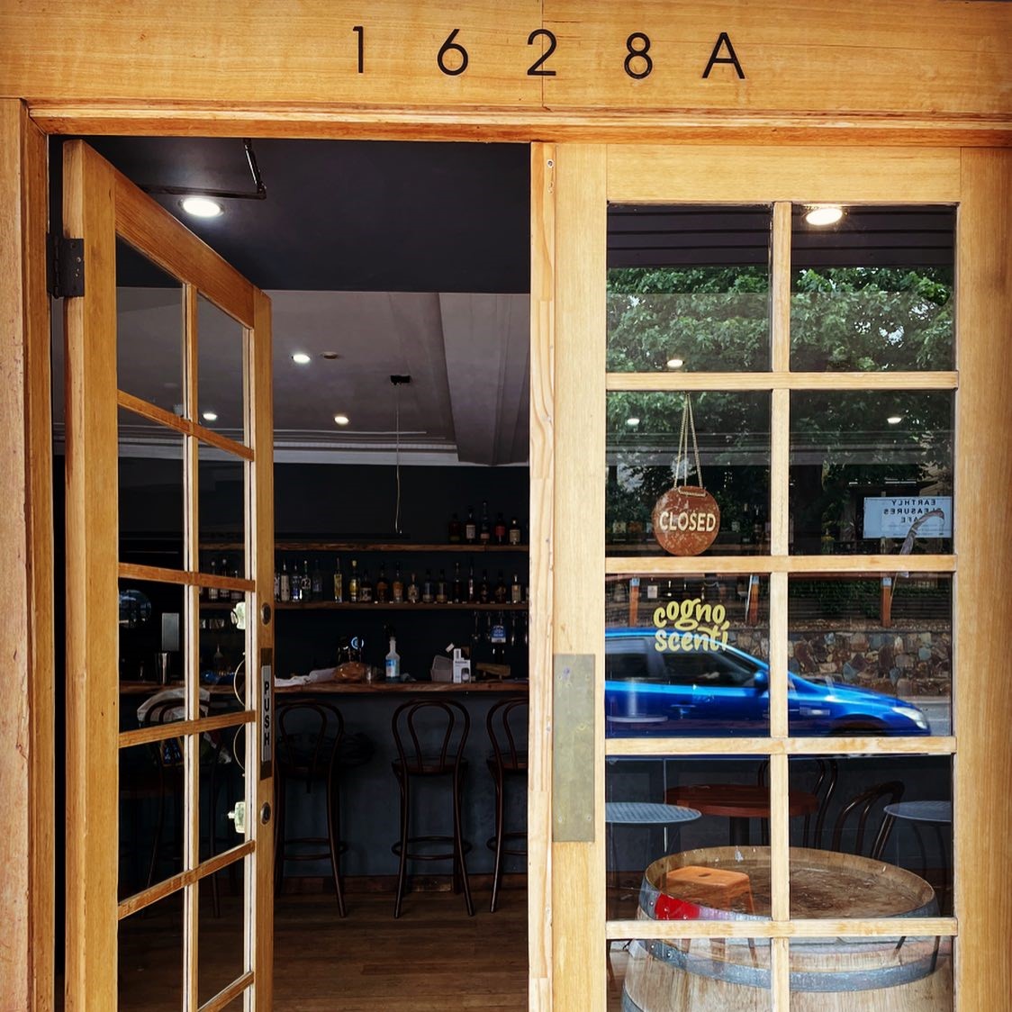 Cognoscenti Food & Wine