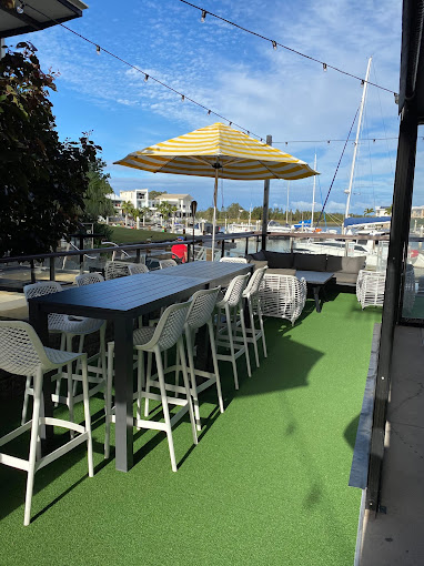 HarbourVue Tavern