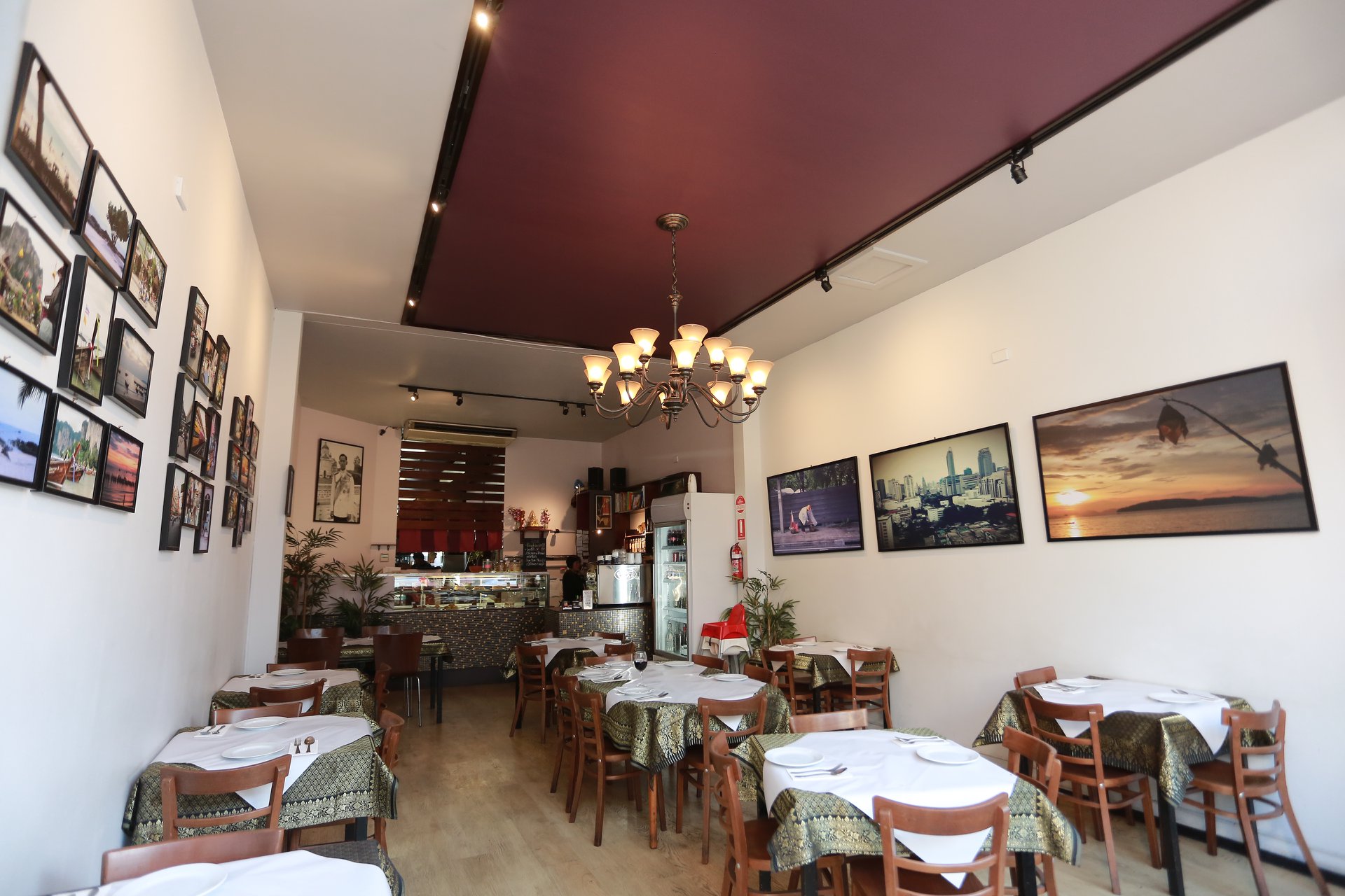 at43 Cafe & Thai Restaurant