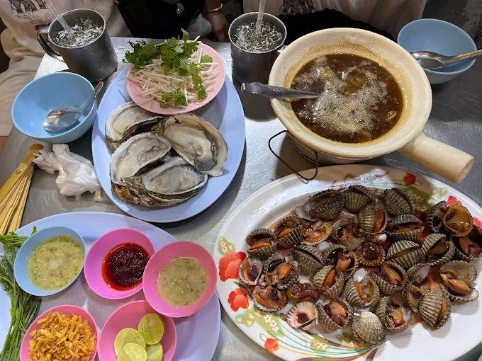 Ah Tuer Shark Fin Soup