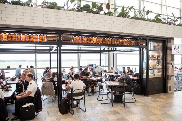 Windmill & Co - Bar & Bistro