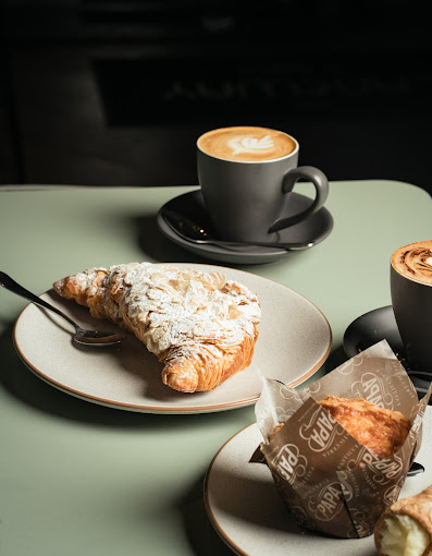 Laneway Hotel & Sports Bar
